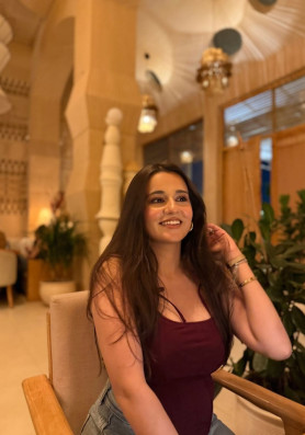 Business Bay escort Radhika 🦋